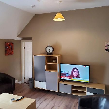 Apt. 2 - Town Centre Apartment Bagenalstown Ngoại thất bức ảnh